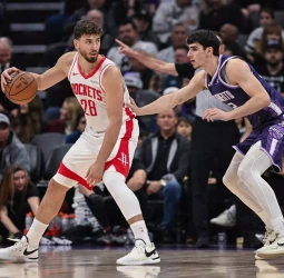 Noche NBA: prórroga, exhibiciones individuales y finales al límite