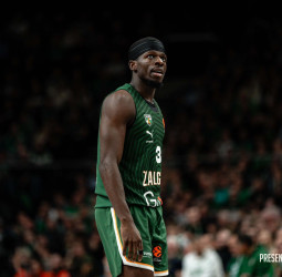 Francisco vuelve a decidir y Zalgiris sobrevive al caos final en París, 105-108