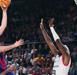 El Barça reafirma su buen momento con un cómodo triunfo (102-71)