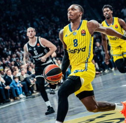 EuroLeague | Maccabi impone su ley en Belgrado en el estreno de Joan Peñarroya, 87-112