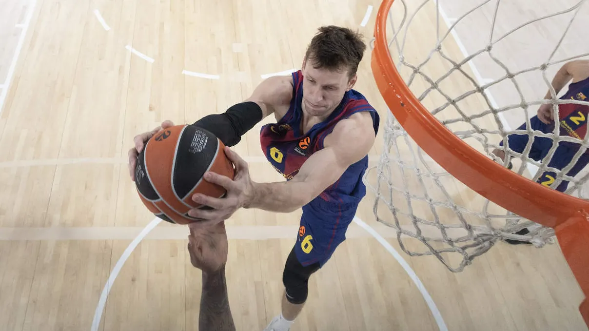 Barcelona reta al campeón en Estambul en plena racha victoriosa