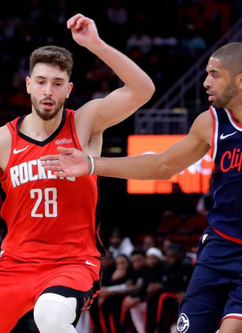 Amen Thompson decide en el caos final y Houston se impone a los Clippers, 115-113