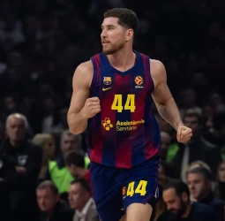 Duelo de gigantes en el Palau: el Barça mide su crecimiento ante Olympiacos