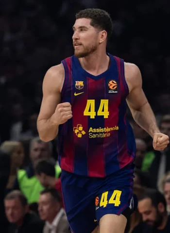 Duelo de gigantes en el Palau: el Barça mide su crecimiento ante Olympiacos
