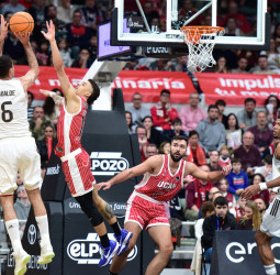 Liga Endesa | El Real Madrid se impone en Murcia y cierra el año con victoria (80-91)