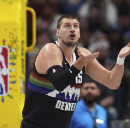 NBA: Nikola Jokic firma un triple-doble histórico de 56 puntos y guía a Denver Nuggets ante Minnesota Timberwolves en la prórroga (142-138)