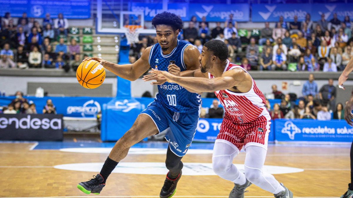 UCAM Murcia vence a Recoletas Burgos con un gran acierto exterior (88-110)