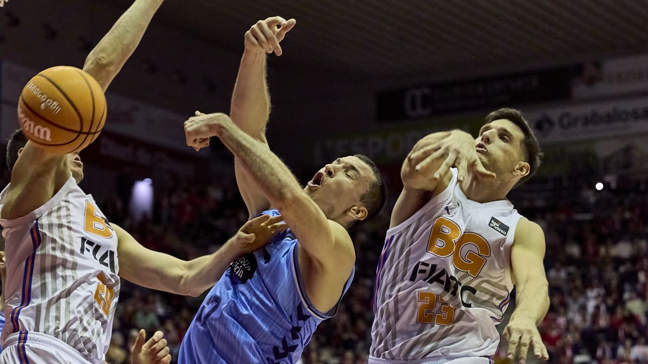 El Bàsquet Girona pasa por encima del Río Breogán en Fontajau (103-80)