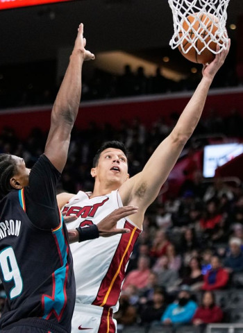 NBA | Norman Powell firma 36 puntos y guía a los Miami Heat ante los Detroit Pistons (118-112)