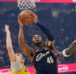 NBA | Cleveland Cavaliers imponen su tercer cuarto y arrollan a Los Angeles Lakers en el regreso de LeBron James, 99-129