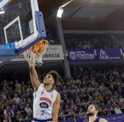 Once abajo y sin rendirse: el Obradoiro asalta Palencia, 85-87