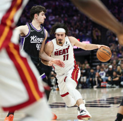NBA: Luka Dončić firma un triple-doble ante Denver en una noche de grandes actuaciones individuales