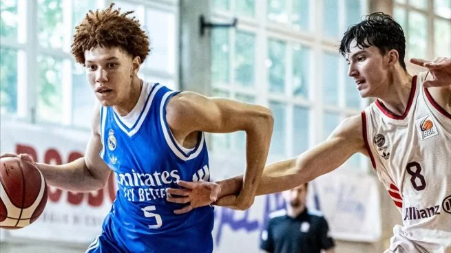 La FEB nacionaliza al cadete Rhys Selby, una de las grandes apuestas de futuro
