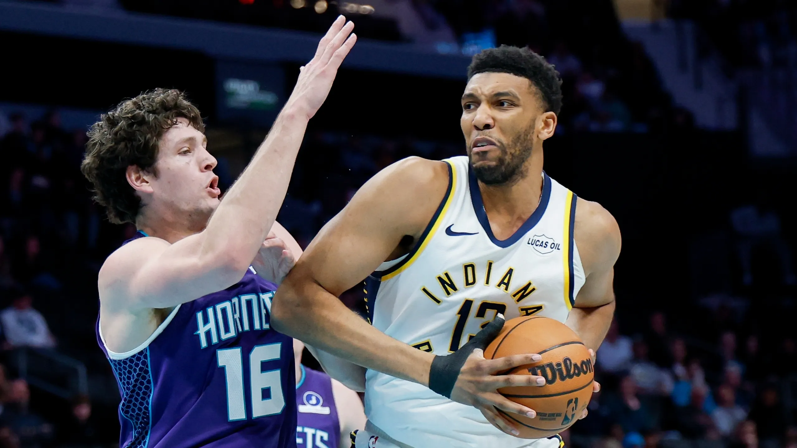NBA: Indiana Pacers cortan su mala racha en Charlotte y Rick Carlisle alcanza las 1.000 victorias (114-112)
