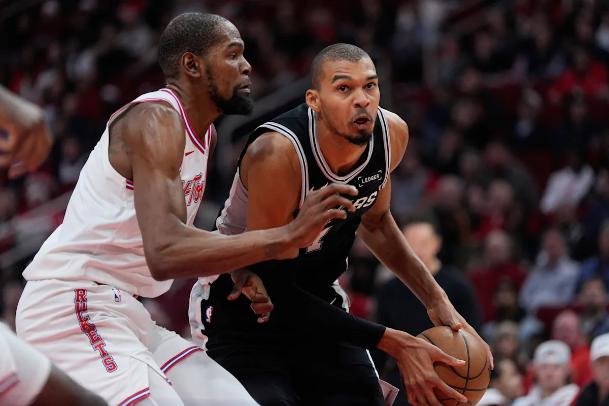 NBA | Victor Wembanyama domina la remontada de San Antonio Spurs ante Houston Rockets (111-99)