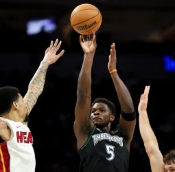 Resultados NBA: Garland decide para Cavaliers, Wizards sorprenden y Minnesota arrasa en una noche de contrastes