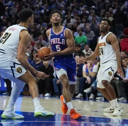 NBA: Denver Nuggets sobreviven y vencen a Philadelphia 76ers en la prórroga (125-124)