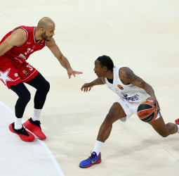 Armoni Brooks eleva a Olimpia Milano y tumba a Anadolu Efes tras una remontada decisiva en la EuroLeague, 87-74