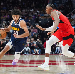 NBA | Peyton Watson lidera a los Nuggets en Toronto y Denver resiste sin Jokic (106-103)