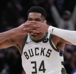 NBA | Giannis Antetokounmpo entra en el radar del mercado: Milwaukee empieza a escuchar ofertas