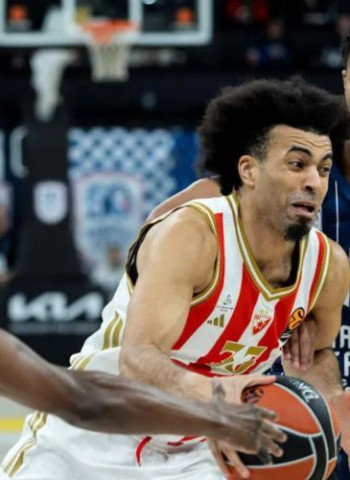 EuroLeague | Crvena Zvezda impone su ritmo en Estambul y arranca 2026 con victoria ante Anadolu Efes (65-87)