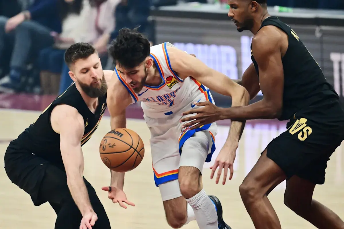 NBA: Oklahoma City Thunder arrolla a Cleveland Cavaliers con una exhibición exterior (136-104)