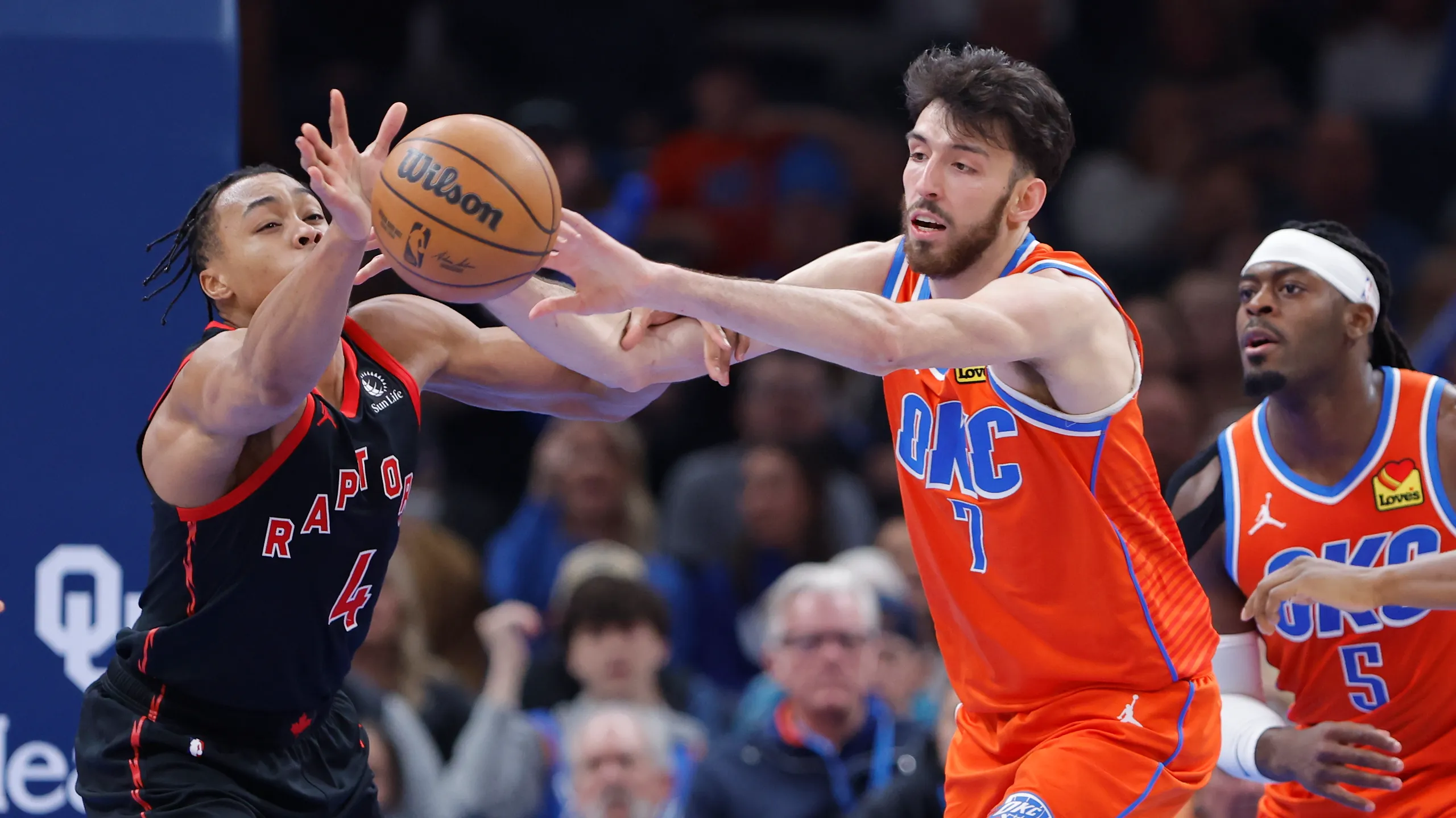 NBA | Immanuel Quickley decide en Oklahoma City y Toronto encadena su cuarta victoria ante los Thunder (103-101)