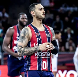 El Baskonia decide desde el perímetro en el tramo final ante Andorra (99-92)