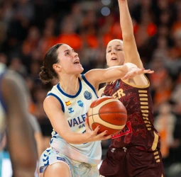Valencia Basket vs Reyer Venezia (81-73): Un arreón final de Valencia Basket sirve para mirar arriba en Euroleague Women