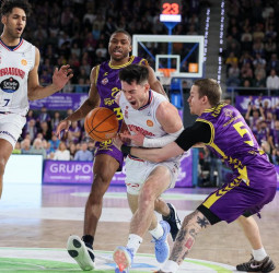 Monbus Obradoiro asalta Palencia mientras el líder resurge en el Coliseum