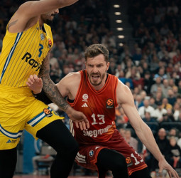 El Bayern Munich vuelve a ganar con autoridad ante Maccabi Tel Aviv y estrena el casillero de Pešić en la EuroLeague (95-71)