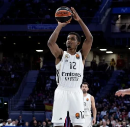 Real Madrid pone a prueba su fortaleza ante un Dubai en plena escalada