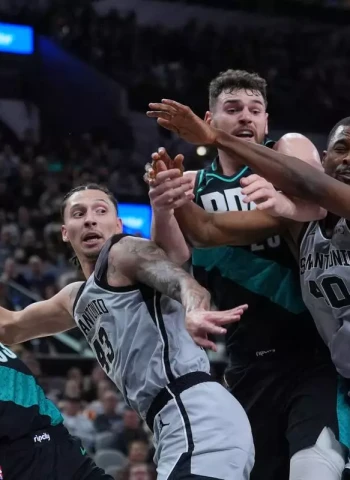 NBA | Jaylen Brown explota con 50 puntos, Edwards lidera a Minnesota y Maxey vuelve a decidir en una noche de grandes actuaciones