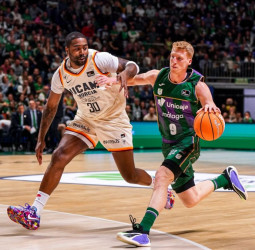 Unicaja culmina en la prórroga una remontada cargada de fe (92-88)