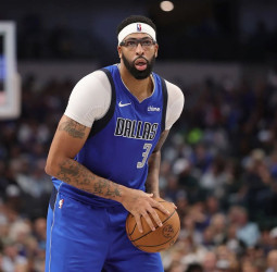 NBA: Dallas Mavericks enfrían el mercado de Anthony Davis pese al interés creciente