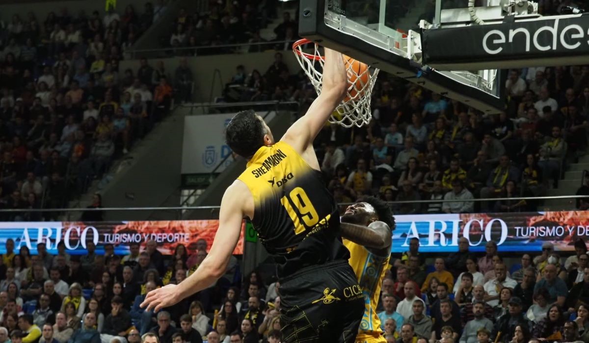 La Laguna Tenerife se impone con autoridad al ERA Nymburk y estrena el Top 16 con victoria (104-80)