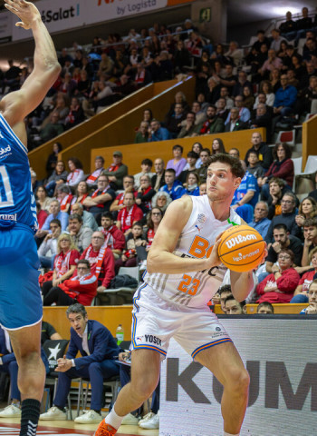 ACB | El Bàsquet Girona se impone al Burgos y da un paso decisivo hacia la permanencia (77-71)