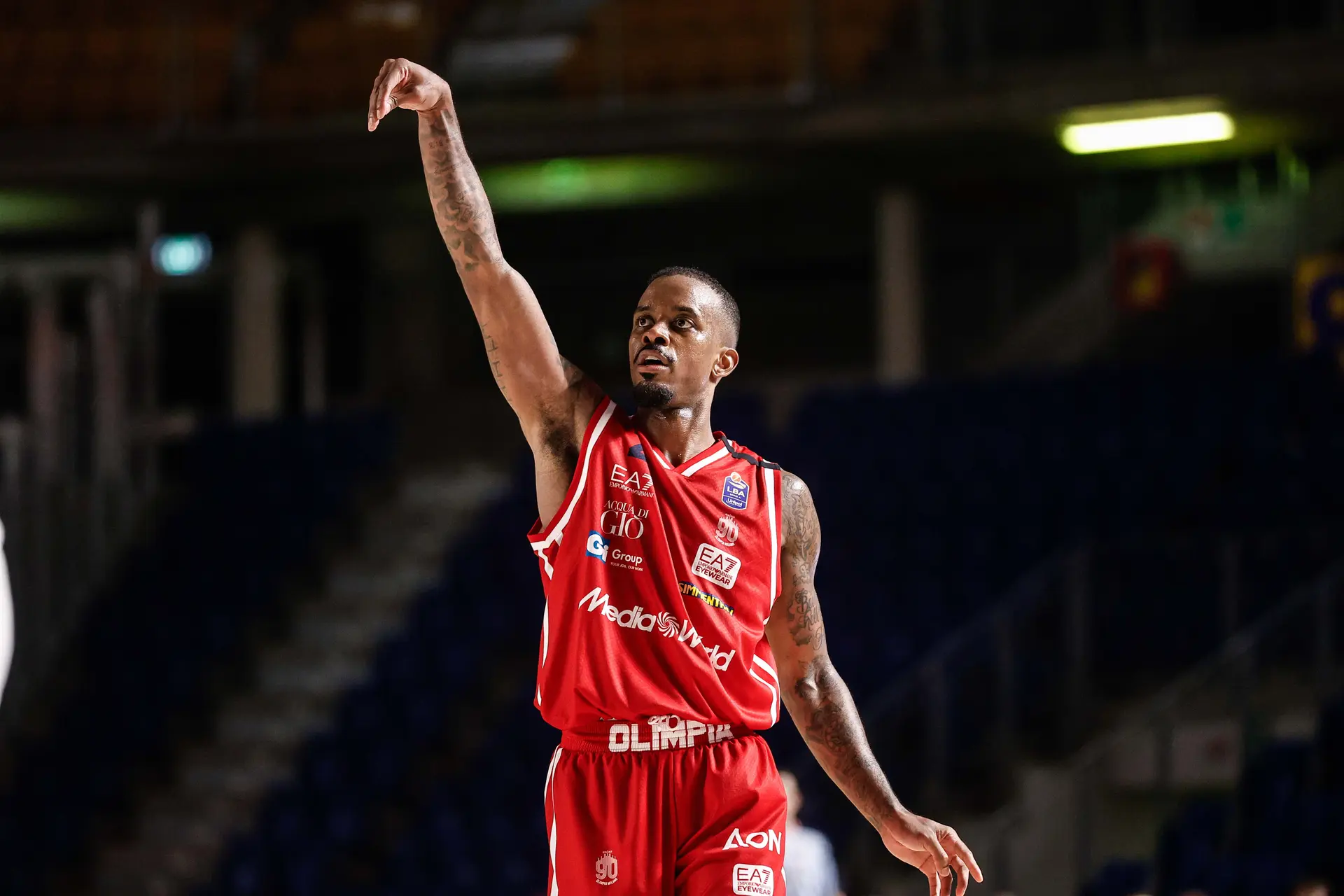 Lorenzo Brown, apartado del proyecto del Olimpia Milano