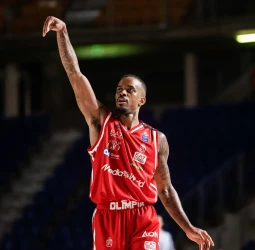 Lorenzo Brown, apartado del proyecto del Olimpia Milano