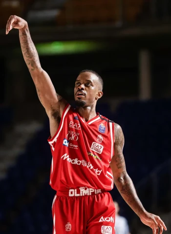 Lorenzo Brown, apartado del proyecto del Olimpia Milano