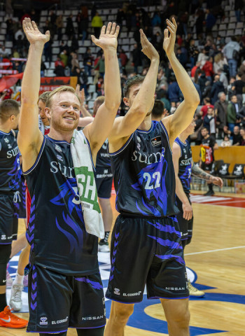 El Surne Bilbao corta su sequía a domicilio en Fontajau tras un final ajustado (89-93)