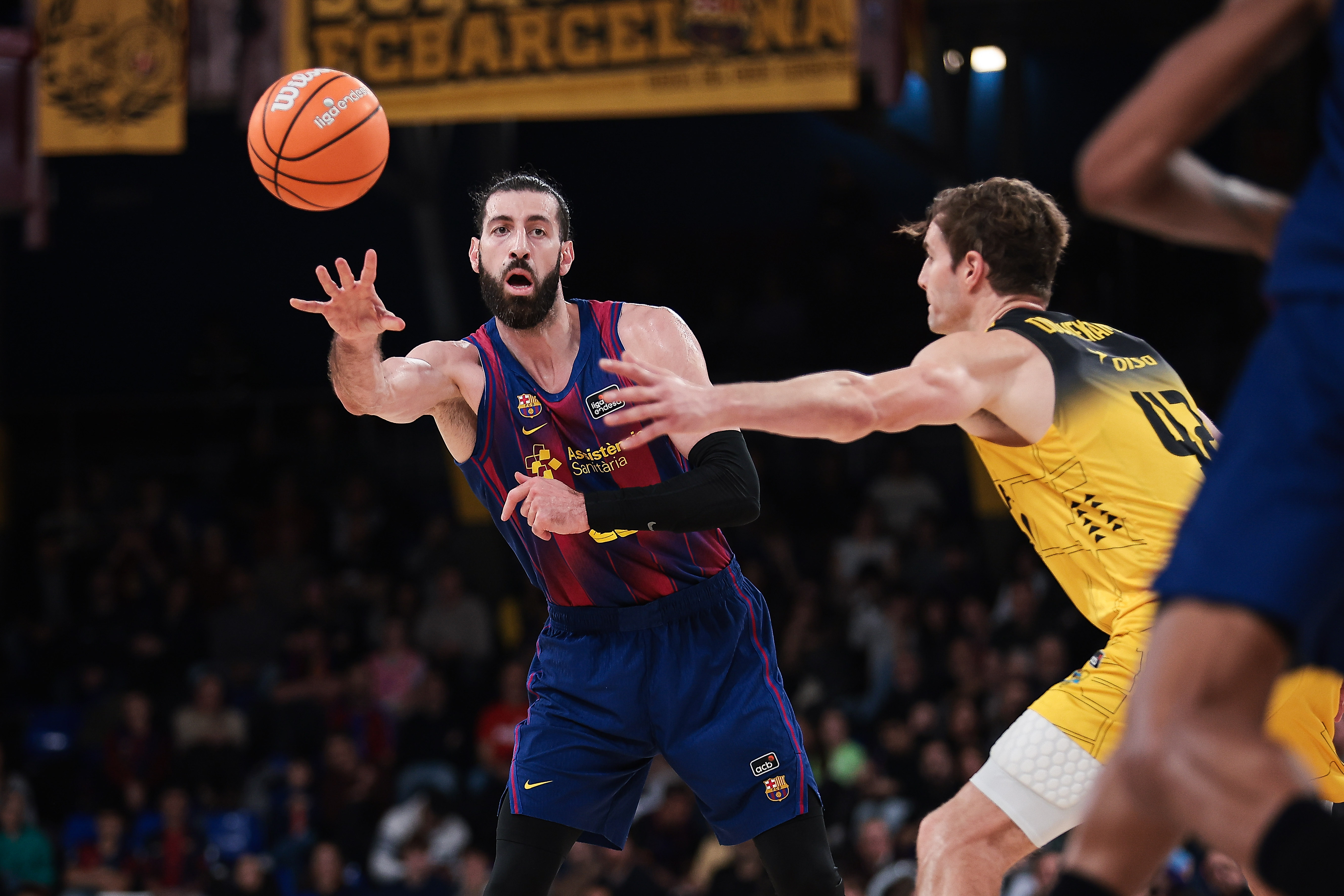 Barça: Objetivo sellado por terceros, tropiezo propio en el Palau, 82-89