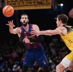 Barça: Objetivo sellado por terceros, tropiezo propio en el Palau, 82-89