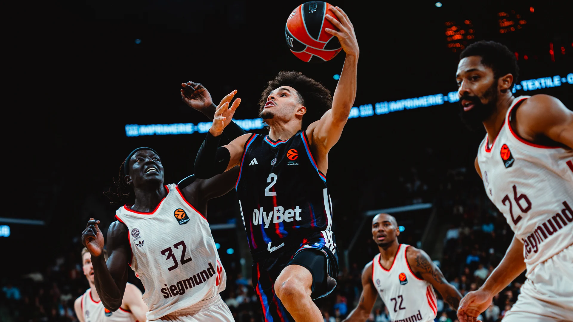 Andreas Obst castiga al Paris Basketball en un final de infarto para el Bayern Múnich en la Euroleague, 81-75