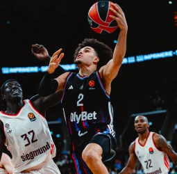Andreas Obst castiga al Paris Basketball en un final de infarto para el Bayern Múnich en la Euroleague, 81-75