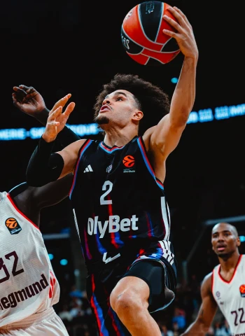 Andreas Obst castiga al Paris Basketball en un final de infarto para el Bayern Múnich en la Euroleague, 81-75