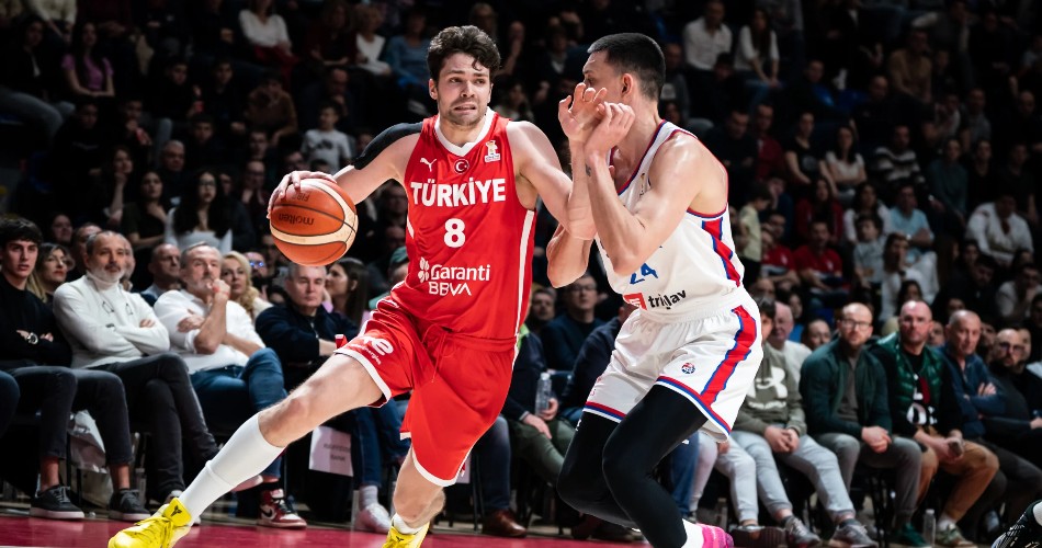 Ventanas FIBA: Serbia 78-82 Turquía | Tarik Biberović decide en Belgrado y mantiene el pleno turco