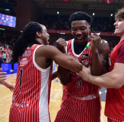 ACB | El Breogán golpea fuera, Tabak debuta ganando y el Barça vuelve a caer