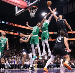 NBA: Boston Celtics 97-81 Phoenix Suns | Derrick White lidera el parcial decisivo y consolida la racha verde