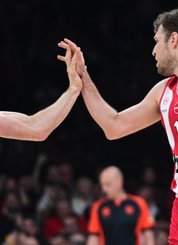 EuroLeague: Olympiacos resiste el arreón final de Zvezda y se lleva el duelo rojo (92-86)